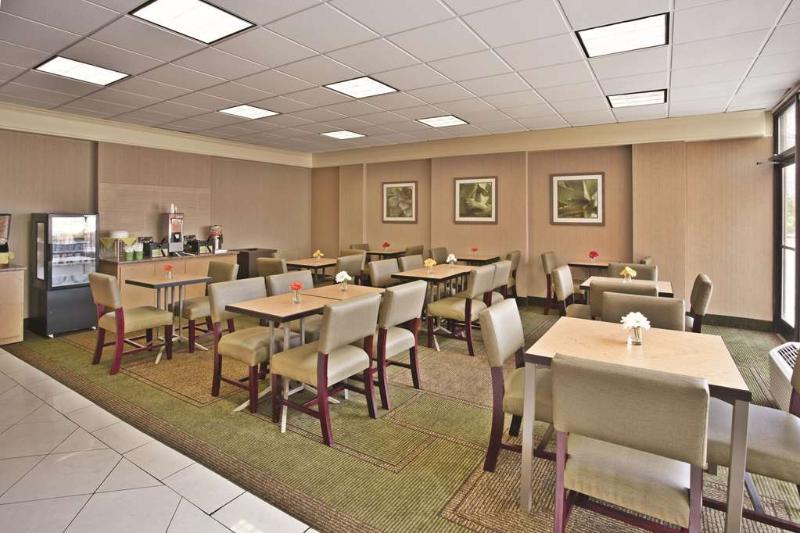 La Quinta Inn & Suites By Wyndham Kingsport Tricities Airport Exteriör bild